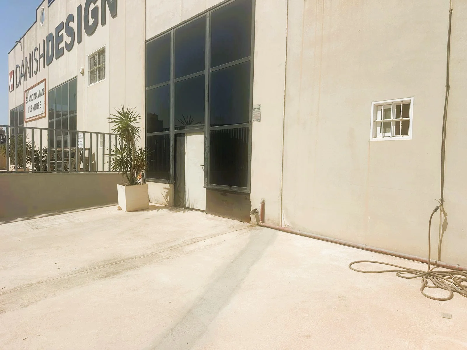 Alquiler Nave 420 m2 Polígono casa grande - Ref. REF-B178D6 - alquilerenalicante.com